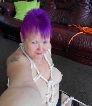 cheekyJustine de Bas-Rhin, France