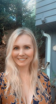 hotkissesXx de Jura, France